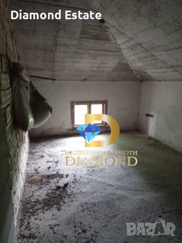 Триетажна къща в село Татарево общ. Първомай, снимка 12 - Къщи - 50778826