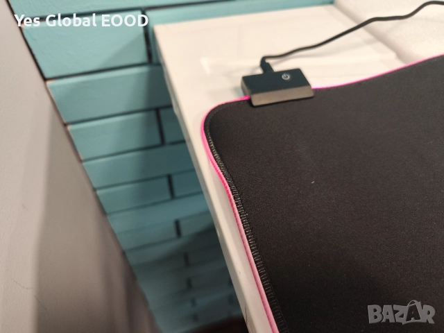 XXL геймърски пад за мишка с RGB подсветка и гумирана основа, снимка 9 - Клавиатури и мишки - 52814201