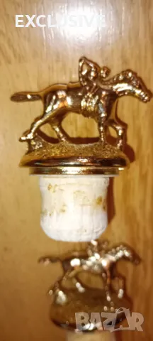 Колекционерски тапи от уиски Blanton's / конни надбягвания/, снимка 5 - Колекции - 49698480