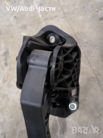 Горна помпа съединител за Голф 5 Ауди А3 Пасат Джета VW Golf 5 Audi A3 8P Passat Touran 1K0721388K, снимка 4 - Части - 50577229