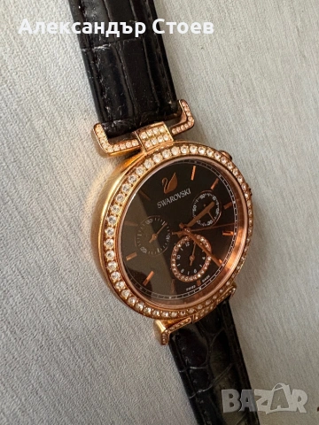 часовник SWAROVSKI, снимка 2 - Дамски - 53197908