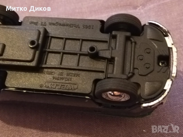 Модел: Volkswagen Classical Bus Производител: Kinsmart Мащаб: 1/32, снимка 5 - Колекции - 53323048