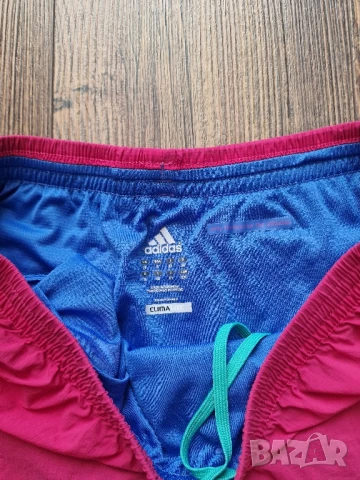 Страхотни дамски къси шорти ADIDAS размер S , снимка 4 - Къси панталони и бермуди - 51145585