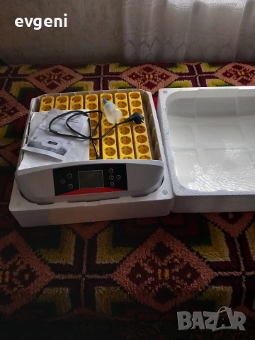 Автоматичен инкубатор за 56 айца, снимка 4 - За птици - 53312630