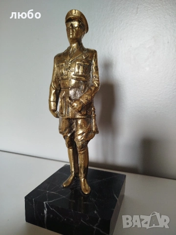 БРОНЗОВА СТАТУЯ-СКЛУПТУРА ФРАНКО , снимка 4 - Антикварни и старинни предмети - 53960063