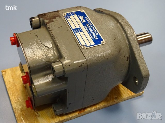 хидравличен мотор ABEX Denison M1C 052 21N00 V280 Hydraulic vane motor, снимка 3 - Резервни части за машини - 38639263