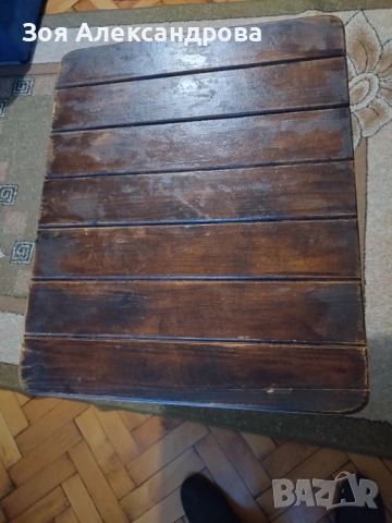 Продавам дървена туристическа сгъваема масичка, снимка 2 - Маси - 53999452