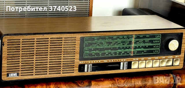 Винтидж радио Loewe Opta R142 от 1975 г. - обслужено .Работи перфектно !