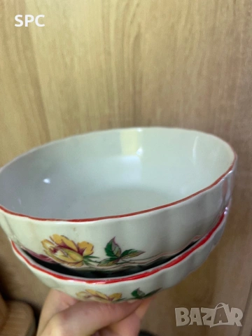 Порцеланов сервиз, снимка 5 - Сервизи - 54307527