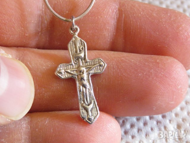 сребърен кръст разпятие  Исус Христос  със сериен номер сребро