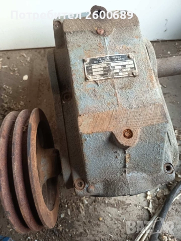 Редуктор РДЦ 100, снимка 2 - Резервни части за машини - 53052968