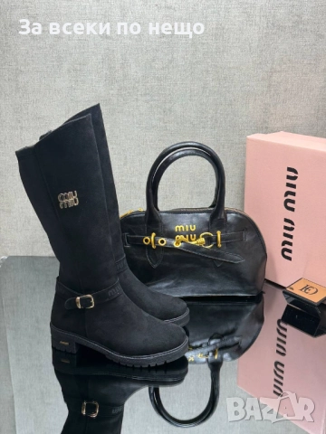 Miu Miu Дамски Черни Ботуши Миу Миу Код SK271