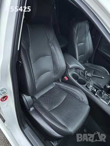 Mazda 3 2.2d Skyactiv , снимка 13 - Автомобили и джипове - 53296964