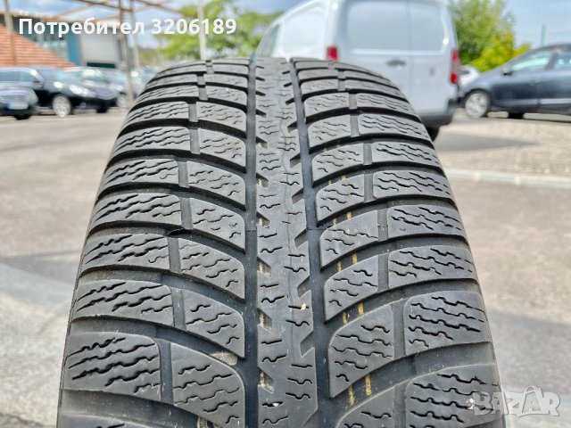 Зимни гуми 225/60/17 Kumho, снимка 4 - Гуми и джанти - 42238957