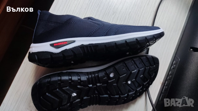 Нови сникери с подплата, снимка 5 - Маратонки - 52011206
