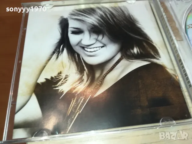 KELLY CLARKSON CD 2602251843, снимка 14 - CD дискове - 49290493