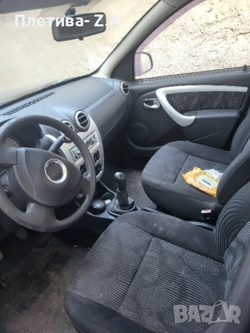 Dacia Sandero 1.4, 2008 г., снимка 2 - Автомобили и джипове - 52150497