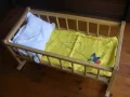 Дървено креватче люлка за кукли, снимка 1