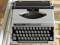 Пишеща машина Seiko Silver-reed 100, латиница, снимка 1 - Антикварни и старинни предмети - 44242349