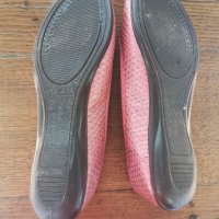 Дамски розови пантофки, снимка 6 - Дамски ежедневни обувки - 21120518