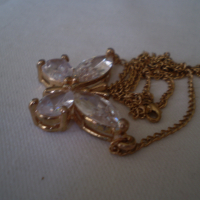  Колие Медальон пеперуда шлифован кристал, снимка 7 - Колиета, медальони, синджири - 36525363