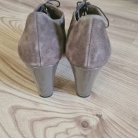 Нови дамски велурени обувки, снимка 4 - Дамски елегантни обувки - 33718001