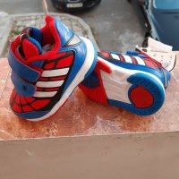 Оригинални детски кожени маратонки adidas номер 19 , снимка 2 - Детски маратонки - 29409115