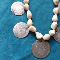 Стара седефена броеница със сребърни монети, снимка 3 - Антикварни и старинни предмети - 44434690