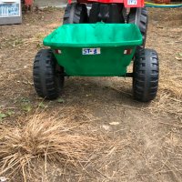 продавам детска играчка трактор със ремърке , снимка 4 - Коли, камиони, мотори, писти - 40724286