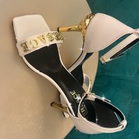 Дамски токчета сандали Versace , снимка 5 - Сандали - 42329027