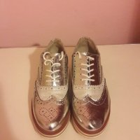 Дамски обувки , снимка 4 - Дамски ежедневни обувки - 39740269