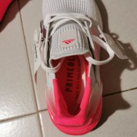 Дамски маратонки Adidas 37,5, снимка 6 - Маратонки - 37912977