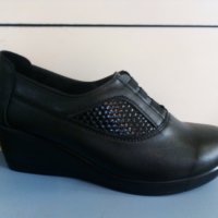 Дамски обувки , снимка 1 - Дамски ежедневни обувки - 30185609