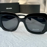 PR дамски слънчеви очила квадратни, снимка 4 - Слънчеви и диоптрични очила - 44587989