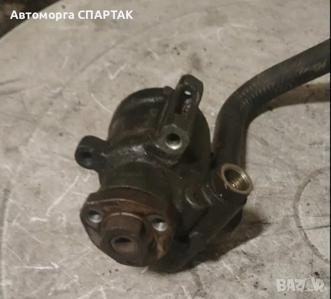 Помпа серво на волана - 1H0422155E
Volkswagen GOLF III (1H1), 10.89-07.98, снимка 1