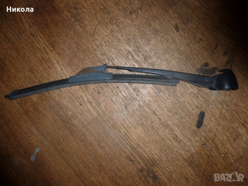 Рамо за задна чистачка Голф 4, снимка 1