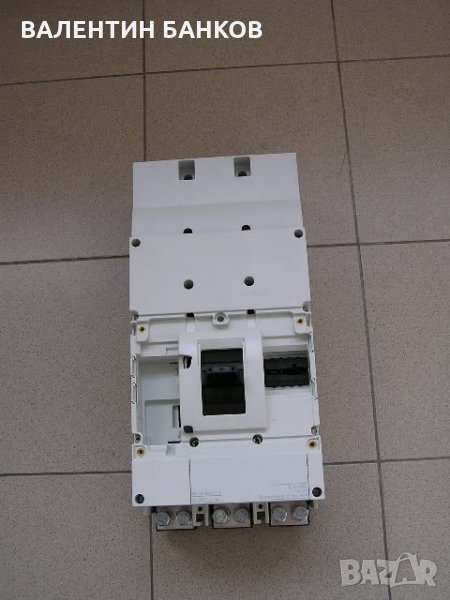 Товаров прекъсвач - 1000А NZM4 - Moeller, снимка 1
