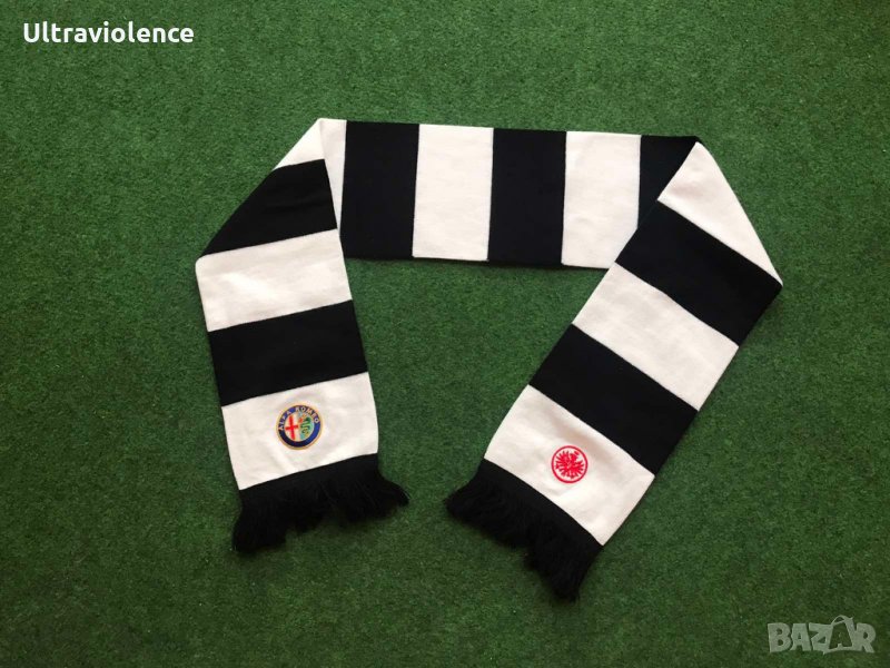 Футболен шал на eintracht frankfurt - тип зебра, снимка 1