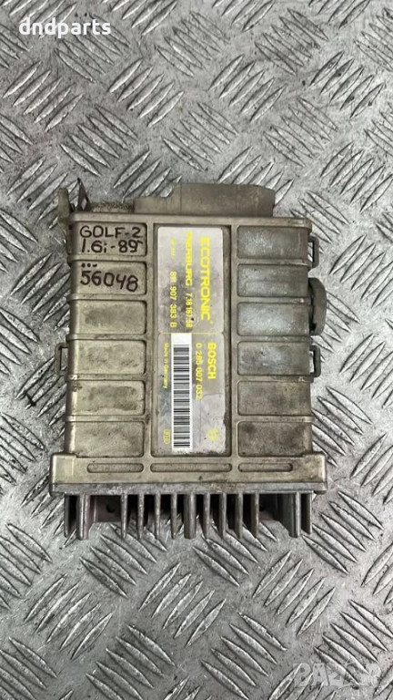 Компютър VW Golf 2 1.6i 1989г. 0285007032 811907383B , снимка 1