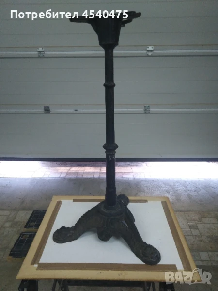Маса с чугунена стойка , снимка 1