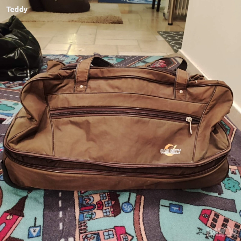 Голяма спортна чанта за пътуване с колелца и дръжка, тип куфар, снимка 1