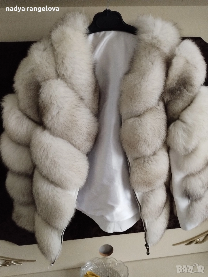 Дамски кожух естествена кожа от лисица, снимка 1