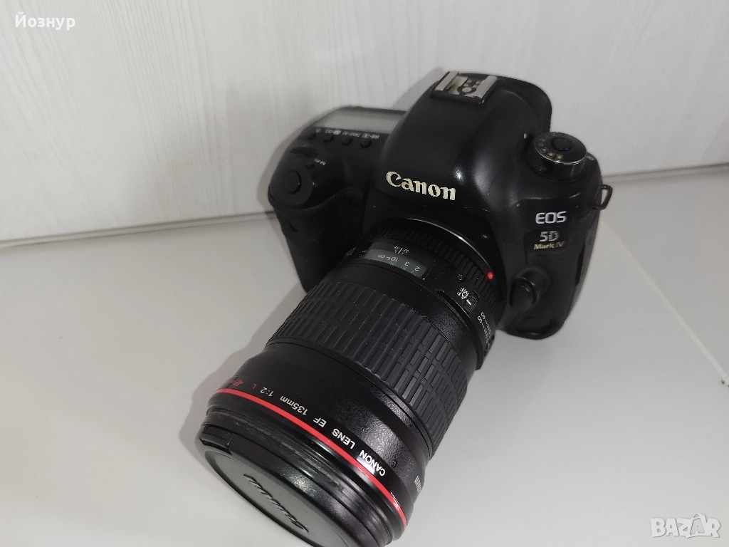 Canon EOS 5D Mark IV u обектив Canon EF 135mm f/2L, снимка 1