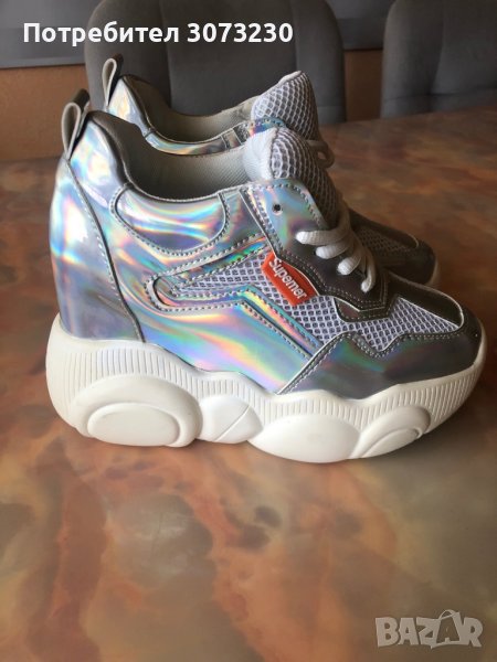 Сребърни маратонки, снимка 1