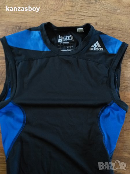 adidas Men's Techfit - страхотен мъжки потник МНОГО ЕЛАСТИЧЕН, снимка 1