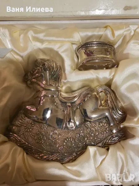 Нов посребрен комплект , снимка 1