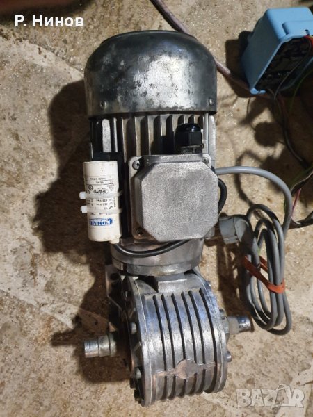 Монофазен ел.двигател 30 оборота, снимка 1