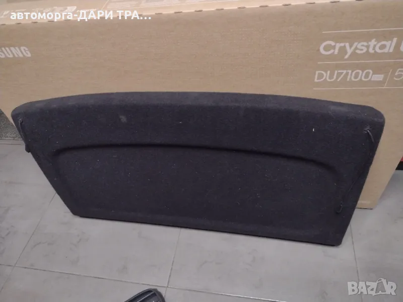 Кора в Багажника за Фолксваген Голф 4 хечбек , снимка 1