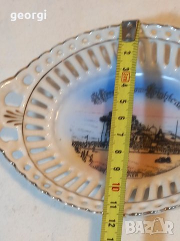 Малко ажурно порцеланово плато фруктиера , снимка 7 - Аксесоари за кухня - 38860149