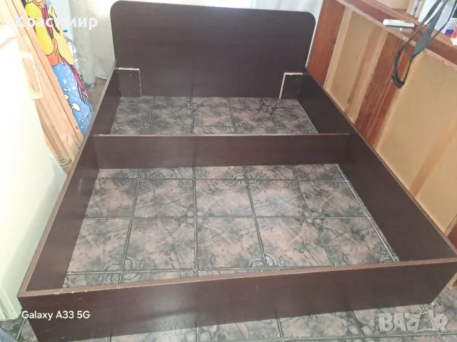 СПЕШНО:Спалня от талашит с матрак с дървена рамка.Цената до сега беше 300.лв., снимка 3 - Спални и легла - 47294248